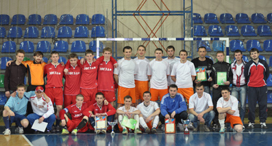 Участники финальных игр Кубка Весны-2010 по мини-футболу 